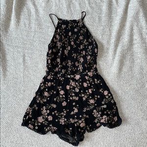 American Eagle Floral Romper